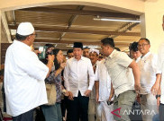 Presiden ke-7 Joko Widodo Bertakziah ke Rumah Duka Rachmat Gobel