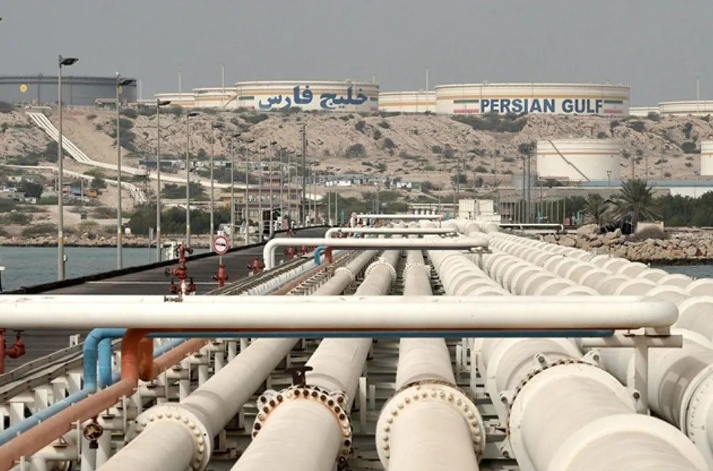 Singapura Gandeng Saudi Aramco Simpan Minyak Mentah di Jurong Mulai 2027