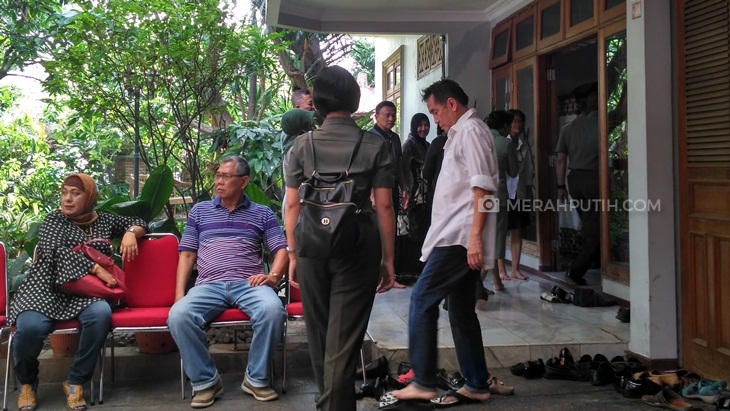 Basofi Sudirman Akan Dimakamkan di San Diego Hills