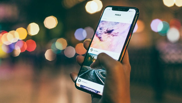 Produk Smartphone Ini Tawarkan Promo Harga Menarik Khusus untuk Anak Muda 