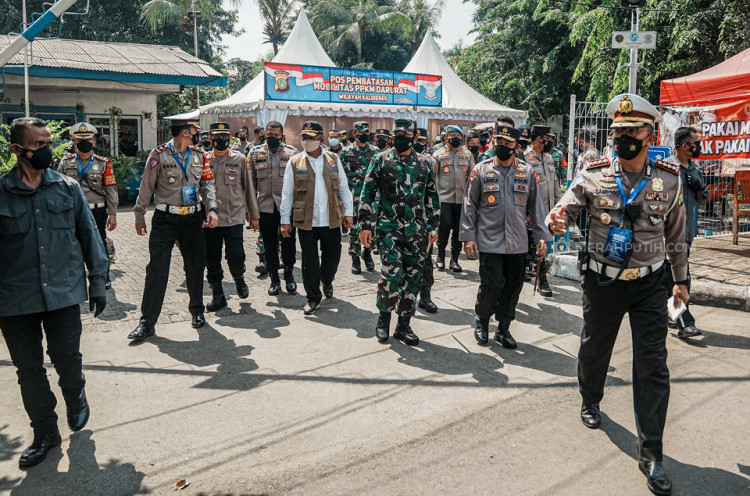 Kapolri dan Panglima TNI Tinjau Pelaksanaan Pembatasan Mobilitas PPKM Darurat