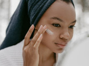 Cara Pakai Ulang Tabir Surya pada Makeup