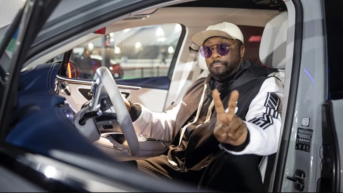 Mercedes Sound System Racikan Will.i.am Ciptakan Musik dari Cara Mengemudi