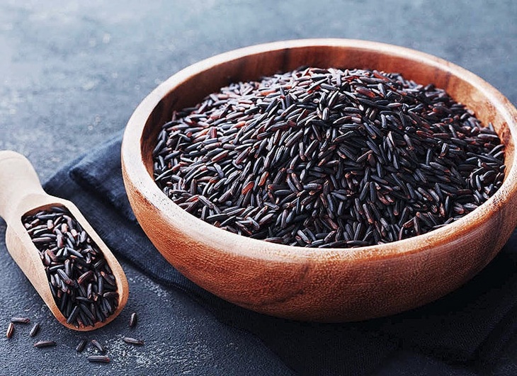 Ketan hitam mengandung banyak serat. (Foto: go-dok.com)