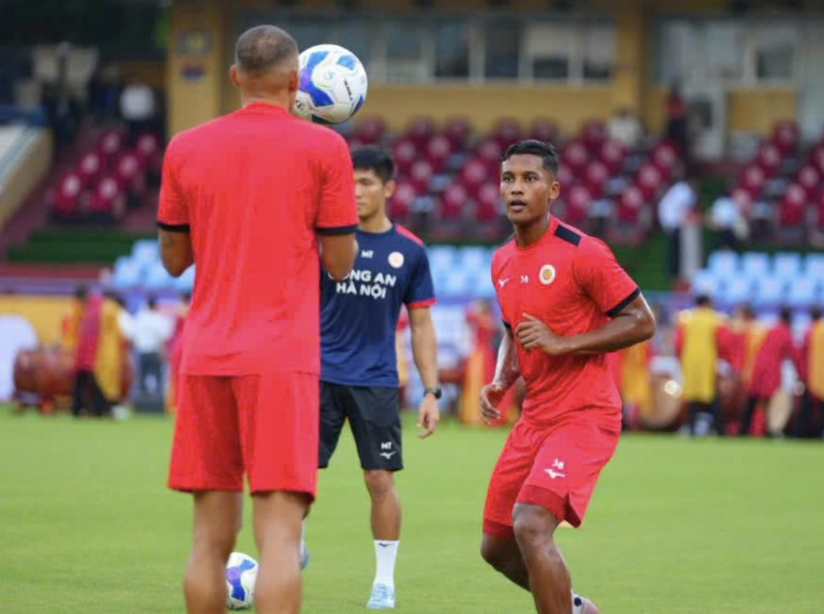 Timnas Vietnam Direkomendasikan Pakai Adou Minh, Bisa Bikin Tembok Pertahanan Lebih Kuat