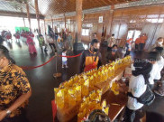 Gibran Sebar Kupon Vaksin Booster untuk Beli Minyak Goreng 2 Liter Rp 30.000