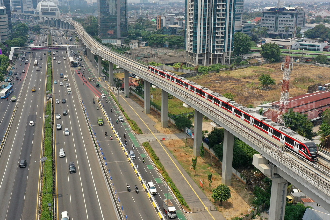 Penumpang LRT Jabodebek Kian Meningkat 23 Persen