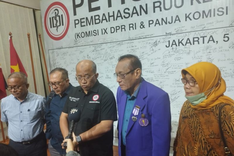 5 Organisasi Profesi akan Gugat RUU Kesehatan ke Mahkamah Konstitusi
