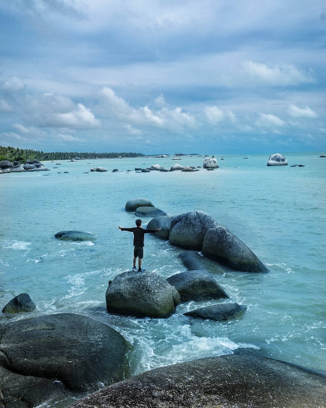 Jelajahi 5 Tempat Wisata Paling 'Recommended' di Natuna