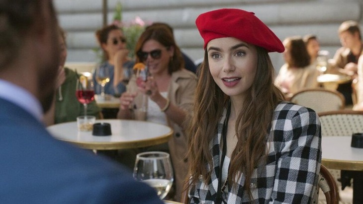 Serial Netflix 'Emily in Paris' Berlanjut di Musim Kedua