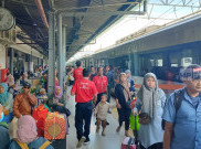 10 Stasiun Kereta Terpadat Long Weekend Idul Adha 2025, Pasar Senen Juaranya