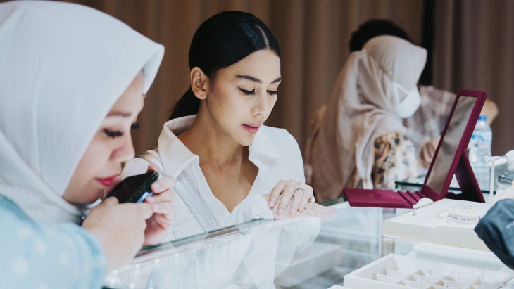Koleksi Spesial MONDIAL Tampil di Enchated Moment Wedding Fair 2023