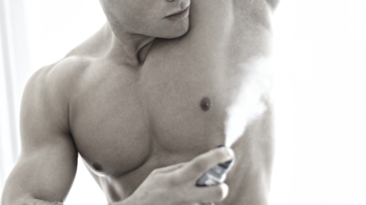 Selain Menggunakan Deodoran, Hilangkan Bau Badan dengan Cara Ini