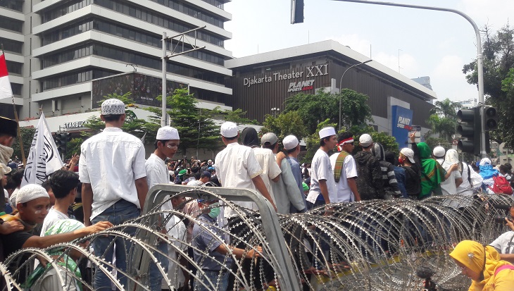 Demo depan Bawaslu