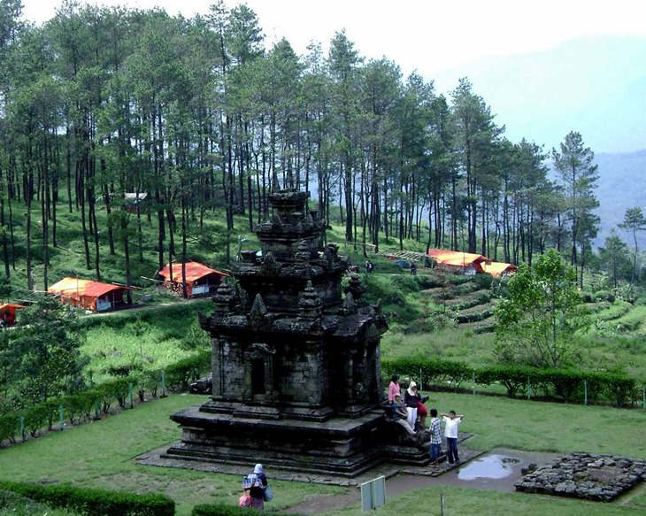 candi gedong songo