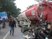 Bus Mudik Gratis Kemenkes Tabrak Truk Tangki Pertamina 