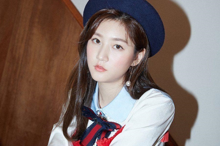 Kim Saeron mundur menjadi Seo Jimin dalam drama Dear.M. (Foto: soompi.com)