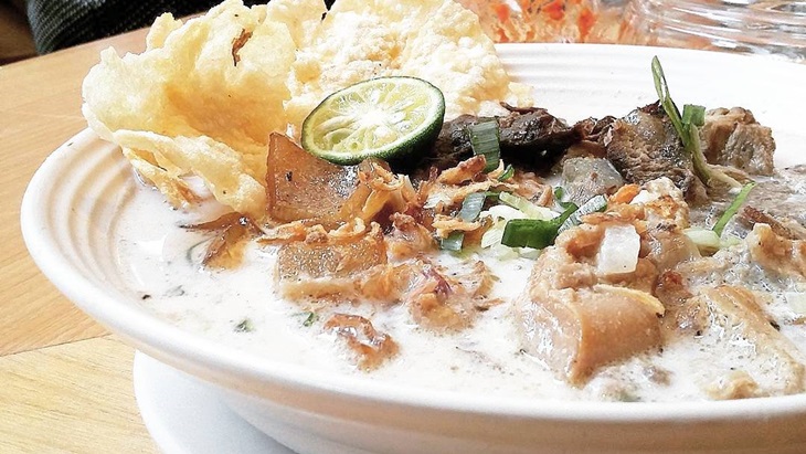 Cara Mudah Bikin Soto Betawi Lezat di Rumah