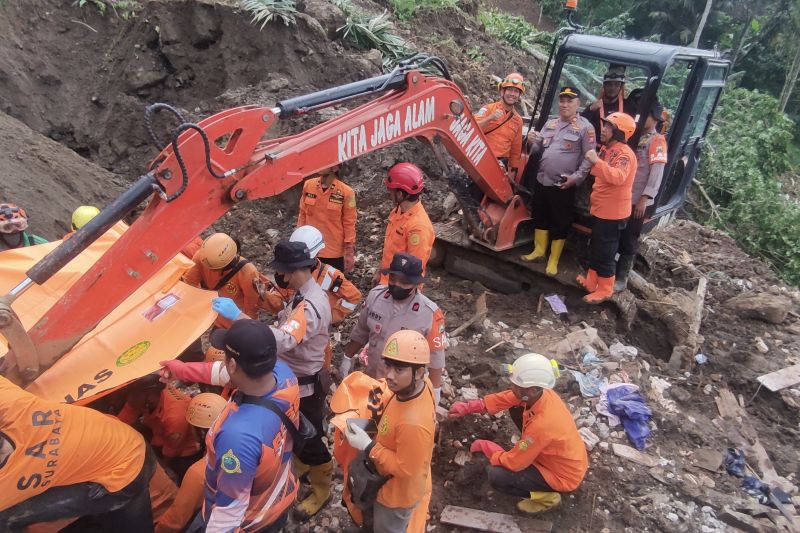 Operasi Pencarian Ditutup, Ini Nama-Nama dan Usia Korban Tewas Longsor Trenggalek dari Balita Hingga Lansia