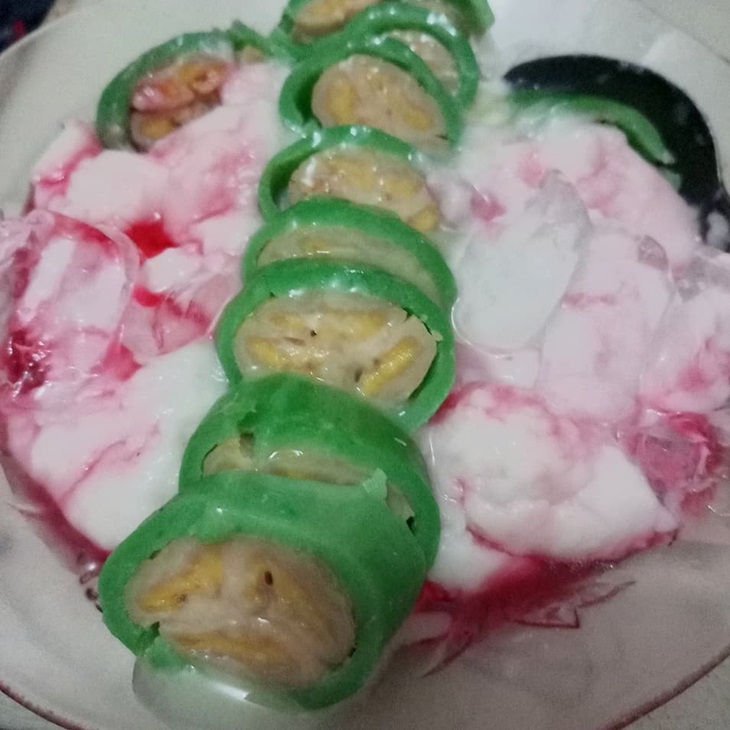 Es pisang ijo. (Foto: instagram.com/espisangijo_bu_aisyah)