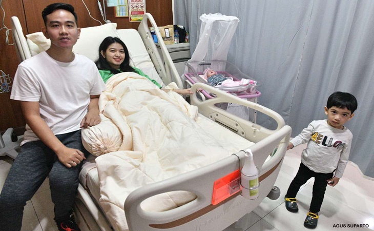 Cucu Ketiga Jokowi Diberi Nama La Lembah Manah