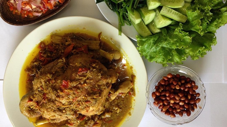 Ayam Betutu Gilimanuk, Kuliner Khas Bali Kaya Rempah
