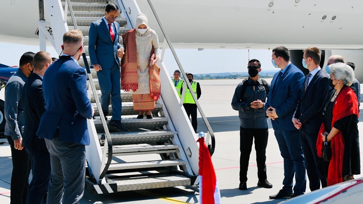 Jokowi Tiba di Polandia Sebelum Bertolak ke Ukraina Lewat Jalur Darat