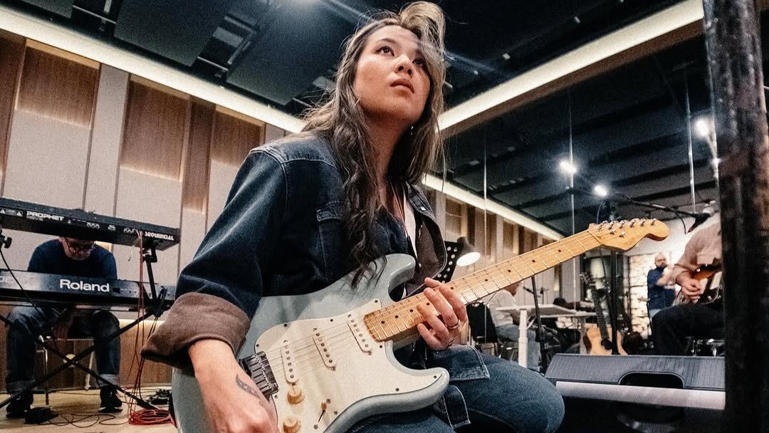 Danilla Hadirkan Single 'Di Batas Malam' untuk Soundtrack Film Horor 'Shutter', Simak Lirik Lagunya