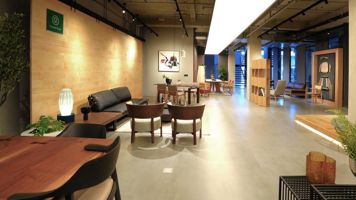 Mewahnya Koleksi World-Class Luxury Furniture