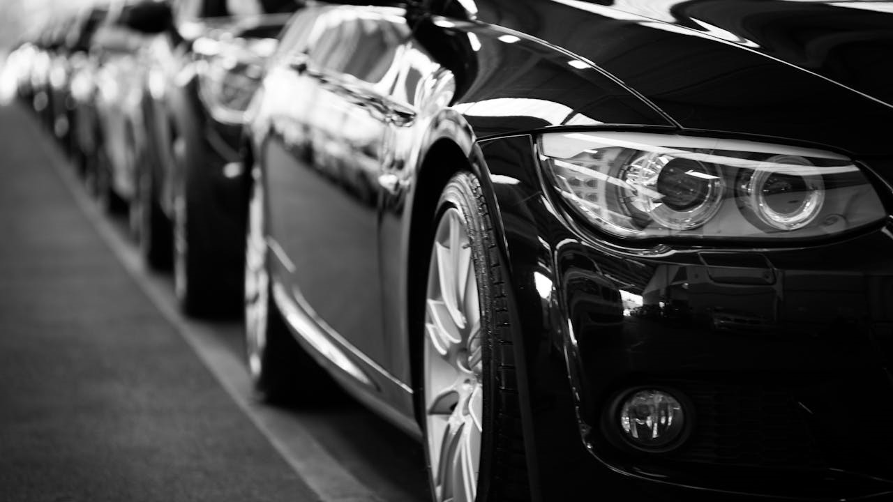 Mengapa Suku Cadang Mobil OEM Lebih Mahal? Ini Alasannya