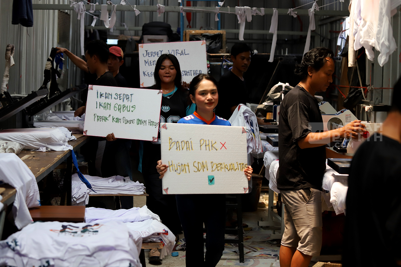 Aksi Geng Citayam Fashion Week Dukung Industri Konveksi Rumahan Lawan Produk Impor