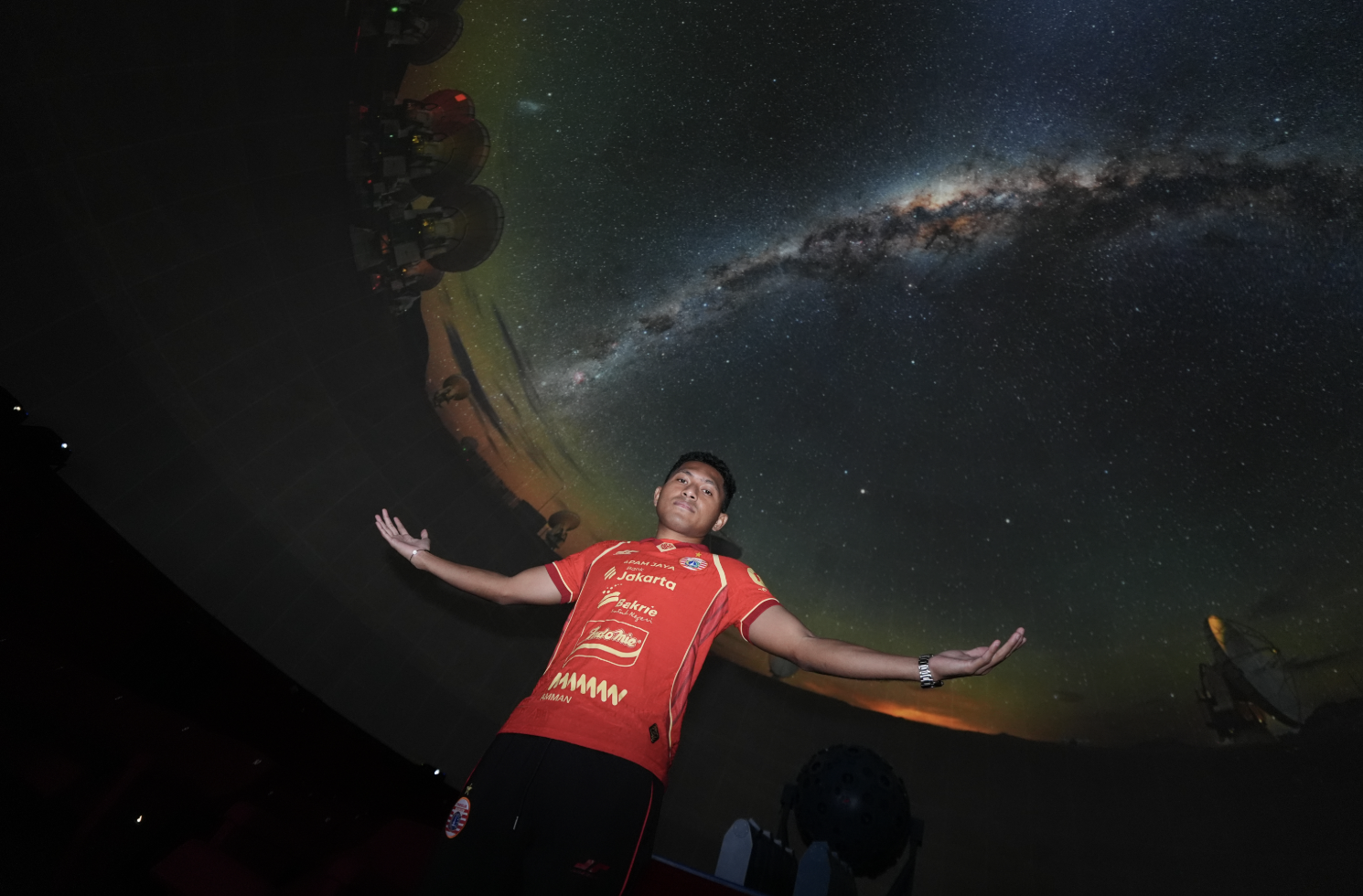 Tidak Ingin Janji Muluk-muluk kepada Jakmania, Fajar Fathurrahman Hanya Pastikan Hal Ini Setelah Jadi Bagian Persija