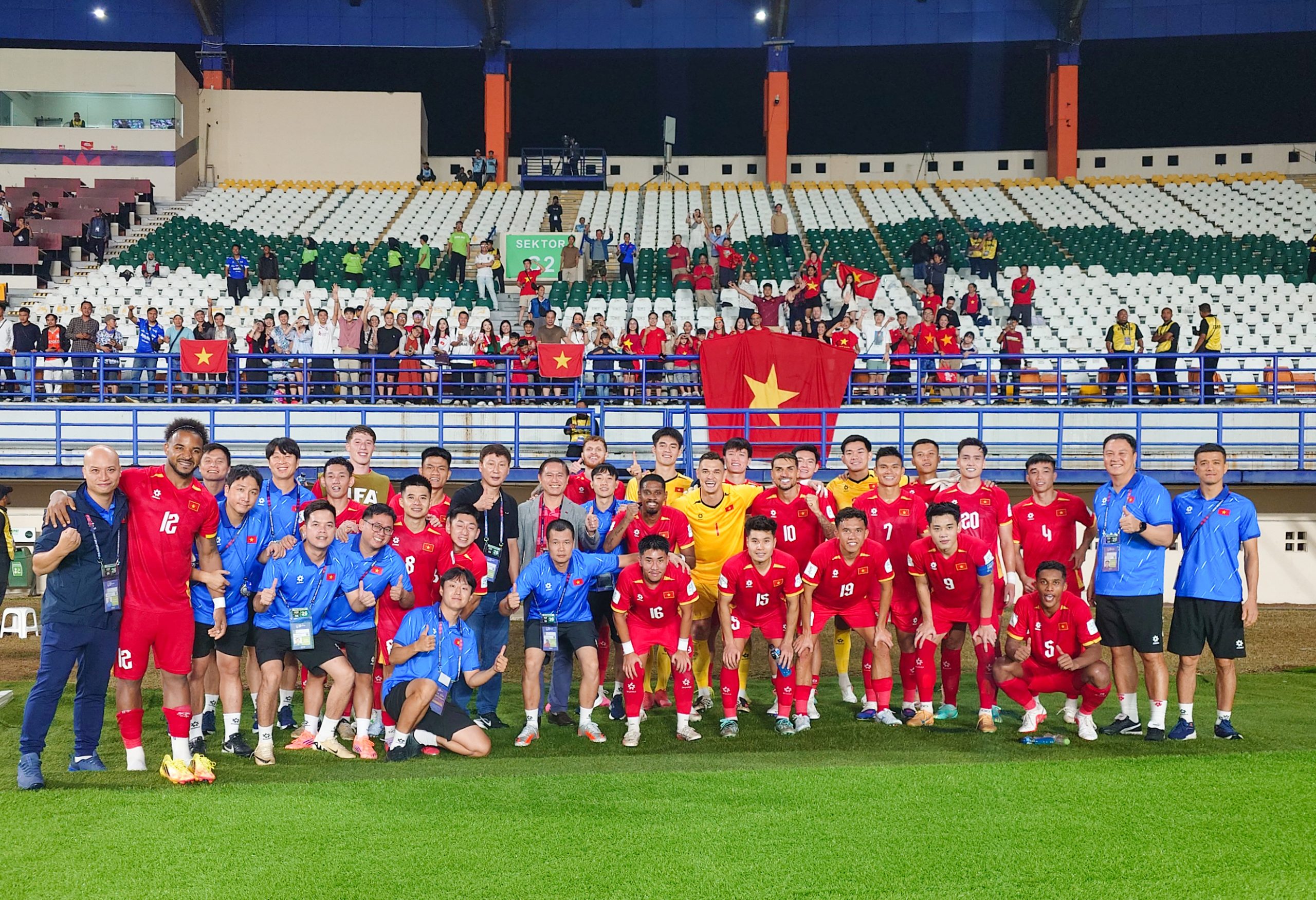 Diliputi Rasa Sedih, Timnas Vietnam Kehilangan Besar Jelang Partai Panas Vs Thailand