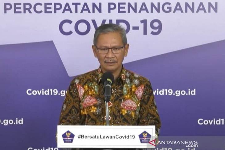 Juru Bicara Pemerintah untuk Penanganan COVID-19 Achmad Yurianto dalam tangkapan layar akun Youtube BNPB Indonesia saat menayangkan jumpa pers penanganan COVID-19 di Graha BNPB, Jakarta, Jumat (15/5/2020). (ANTARA/Dewanto Samodro)