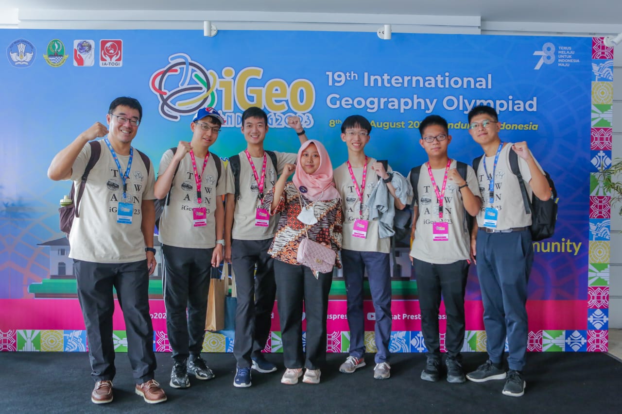 Siswa Asal Bandung Raih Medali International Geography Olympiad