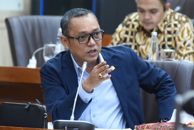 PDIP Ungkap Ada Pihak Tawari Ridwan Kamil Agar Tak Duet dengan Ganjar