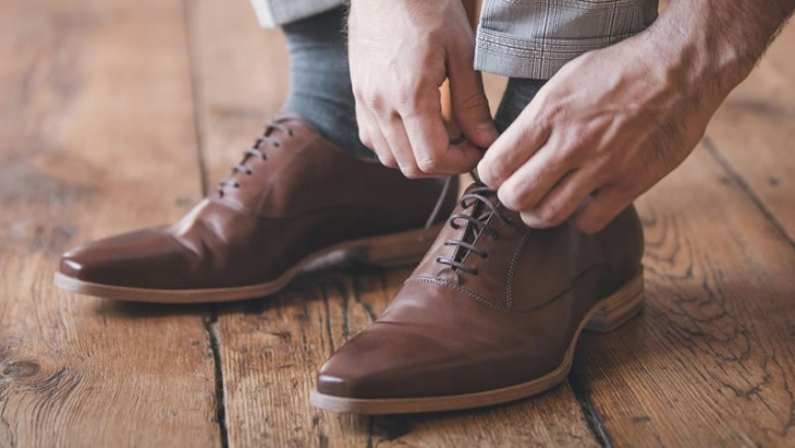 Beda Sepatu, Lain Pula Ikatan Talinya, Cek 5 Gayanya