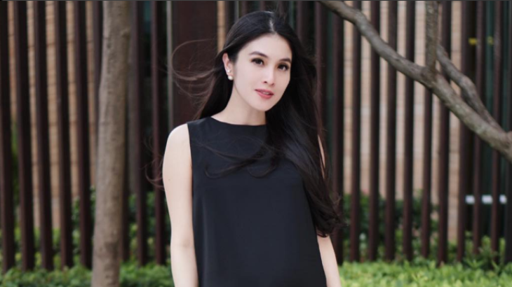 Sandra Dewi 