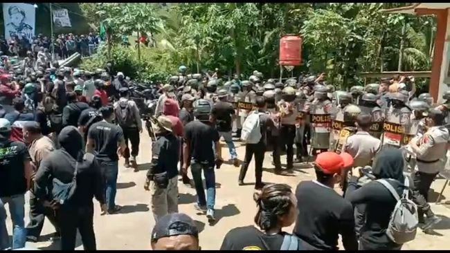 Polda Jateng Klaim Kericuhan di Desa Wadas Dipicu Provokasi Orang Tak Dikenal