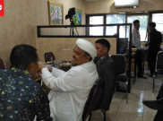 Tiba di Polda Jabar, Habib Rizieq Terlihat Santai