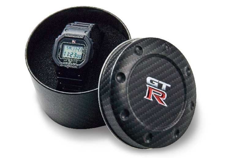 Casio Segera Rilis Jam Tangan Nissan GT-R, Tampil Serba Hitam