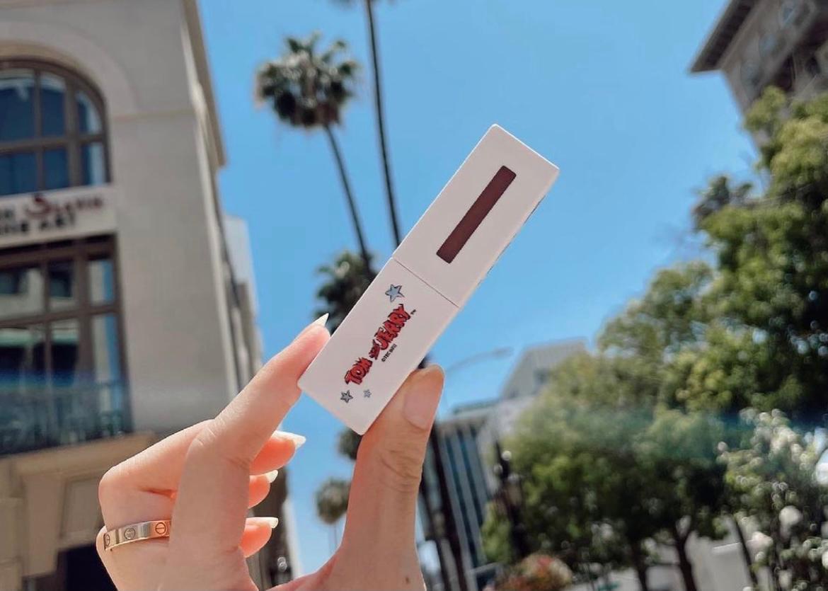 lip tint