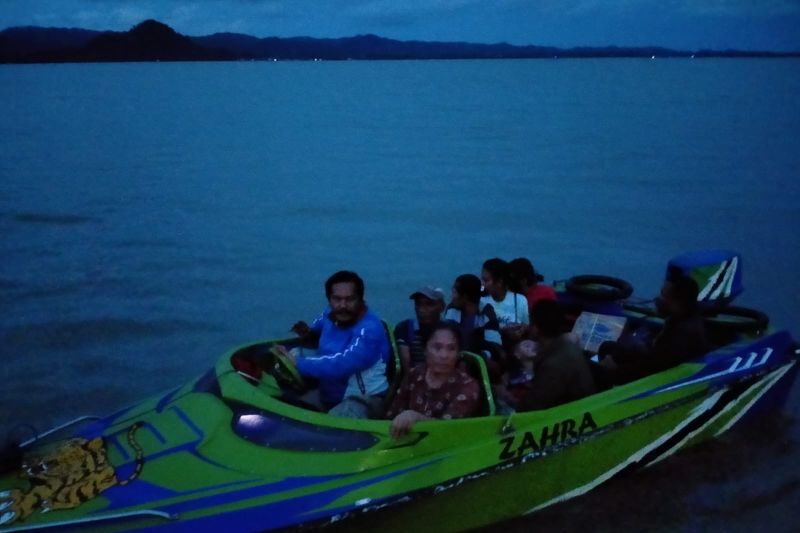 Pemerintah Masih Cari Solusi Penempatan PMI di Malaysia