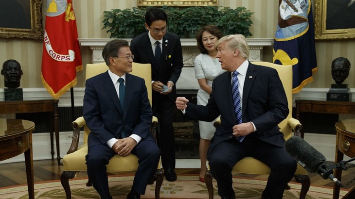 Pertemuan Donald Trump dan Moon Jae-in di Washington