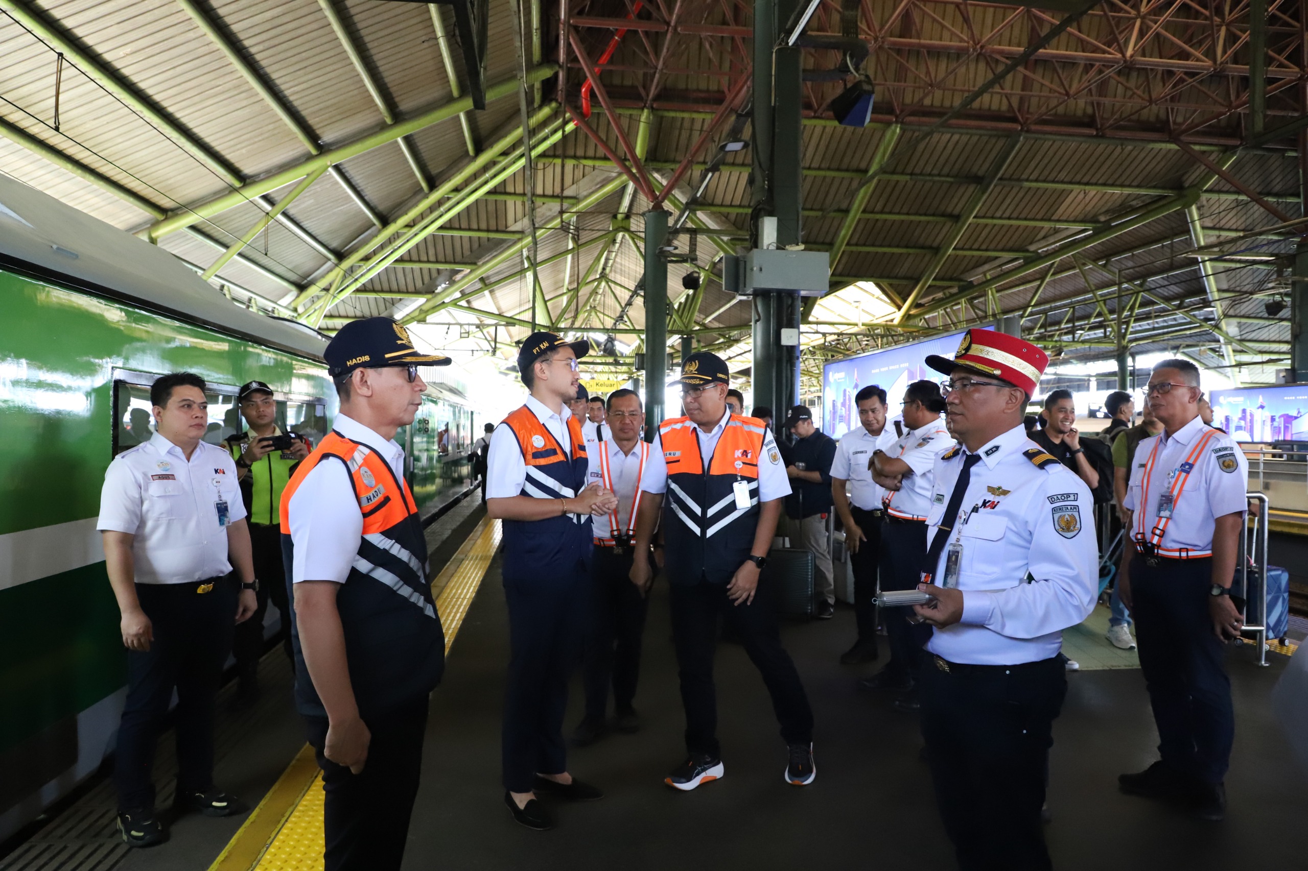 PT KAI Lakukan Inspeksi Jalur Kereta untuk Angkutan Lebaran 2024