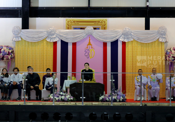 SEA Games 2025 Thailand: Ratu Thailand Suthida Bajrasudhabimalalakshana Nonton Laga Final Ice Hockey