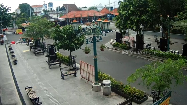 Kawasan Malioboro sepi PKL saat pemberlakuan PPKM Darurat. (Foto: MP/Teresa Ika)