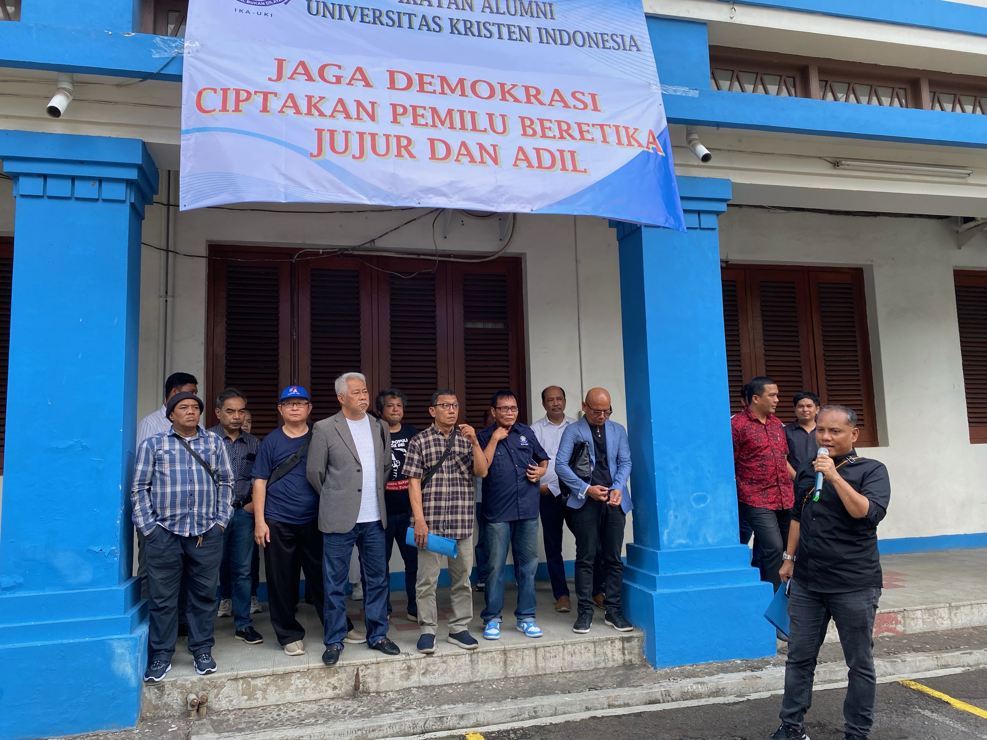 Ikatan Alumni UKI Minta Jokowi Tetap Netral Selama Pemilu 2024