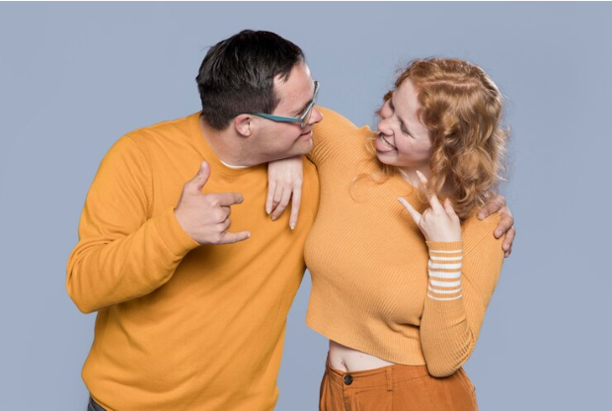 Hubungan Percintaan Antara Zodiak Gemini dan Gemini. Foto Freepik