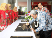 Pujian Selangit Aher untuk Kabupaten Bungsu Jawa Barat
